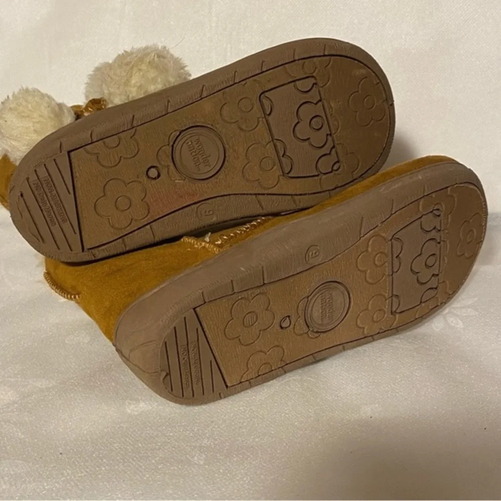 Wonder Nation Boots Girls‎ Size 9 Slip On Brown